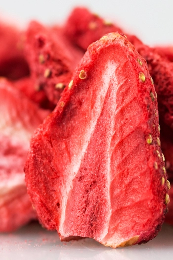 Freeze-dried strawberries, 40 g