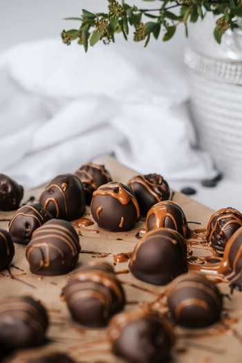 Salted caramel topping, 200 g