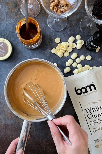 Salted caramel topping, 200 g