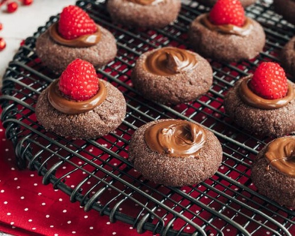 chocolate cookies