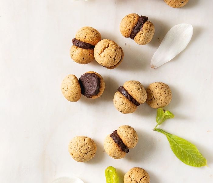 biscuits baci di dama (ladys kisses)