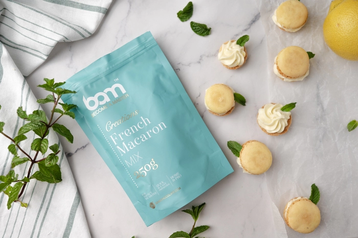 macaroons with refreshing lemon cream