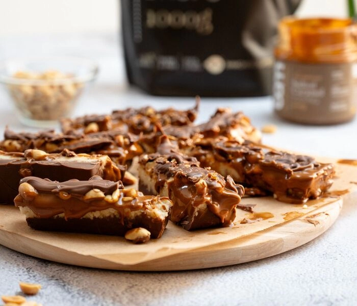 homemade snickers - easy dessert without baking