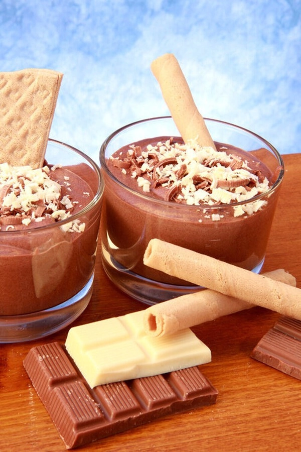 simple chocolate mousse