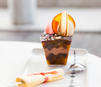 Sacher cake in a jar