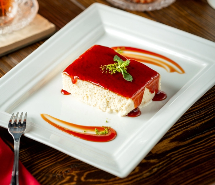 no-bake strawberry jam cheesecake