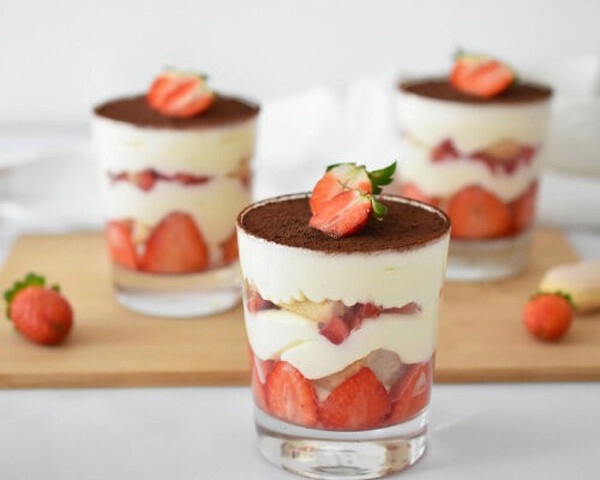 white chocolate and strawberry tiramisu in a glass