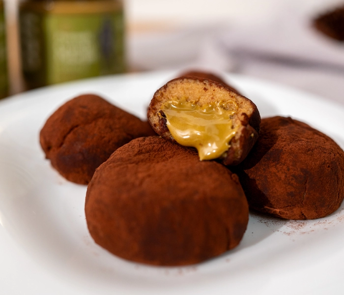 tiramisu balls with pistachio spread