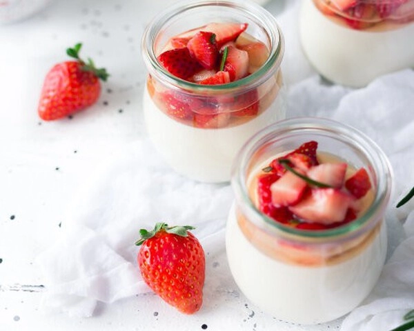 panna cotta recipe in a jar