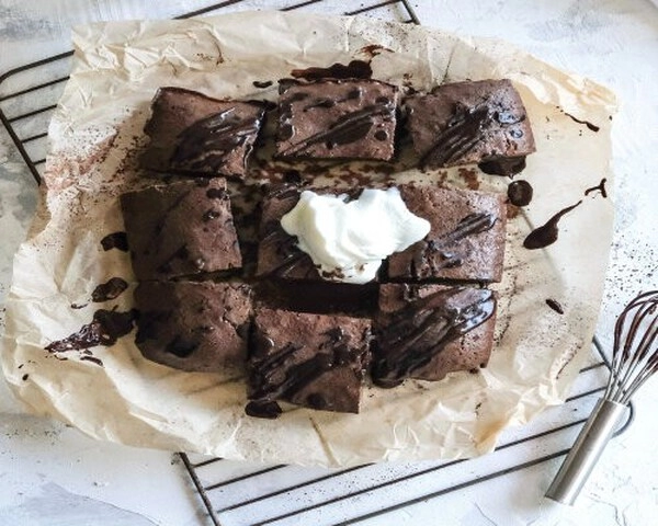 brownies with marshmallow filling