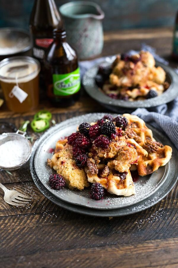 sweet cream stew with bread and berries