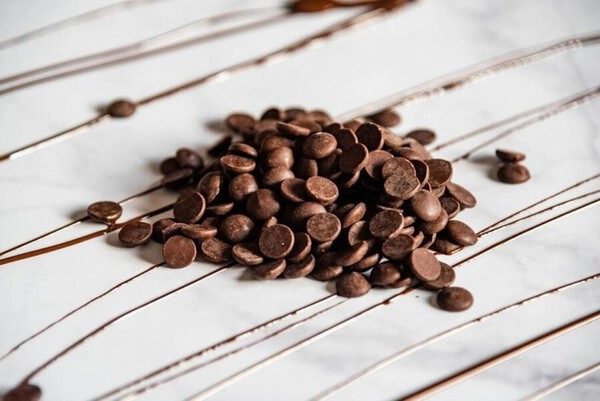 make your own chocolate drops